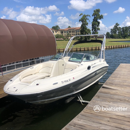 Rent a Sea Ray Boats bow rider in Montgomery, TX near me