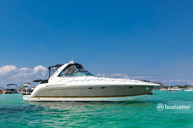 Rent a FORMULA BY THUNDERBIRD cruiser in Orange Beach, AL near me