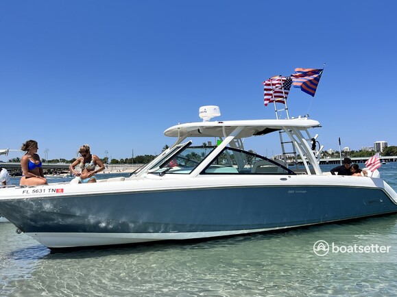 Rent a BOSTON WHALER dual console in Deerfield Beach, FL near me