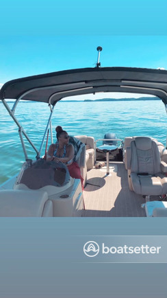 Rent a YAMAHA pontoon in Gainesville, GA near me